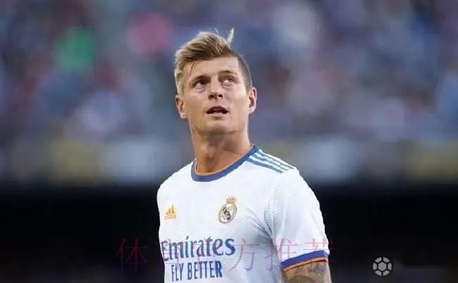 克罗斯长传成功率87.6% 是本赛季五大联赛最高 克罗斯长传成功率87.6% 是本赛季五大联赛最高